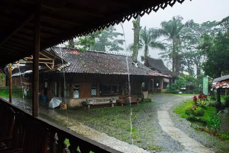 desa karang duren
